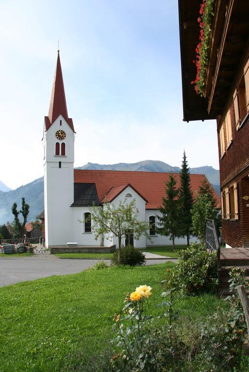 Gasthof Hirschen Sibratsgfall Exterior photo